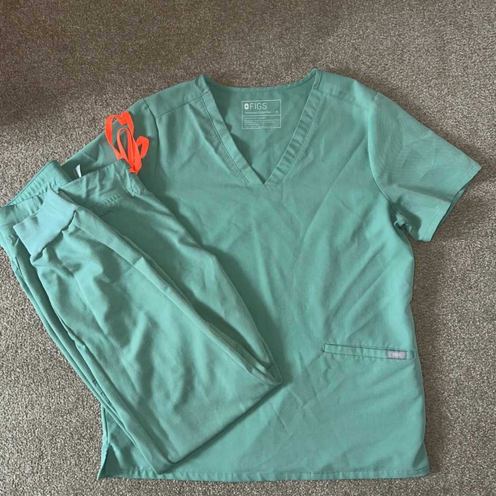 Figs Women's Scrub Set in Teal with Orange Drawstring